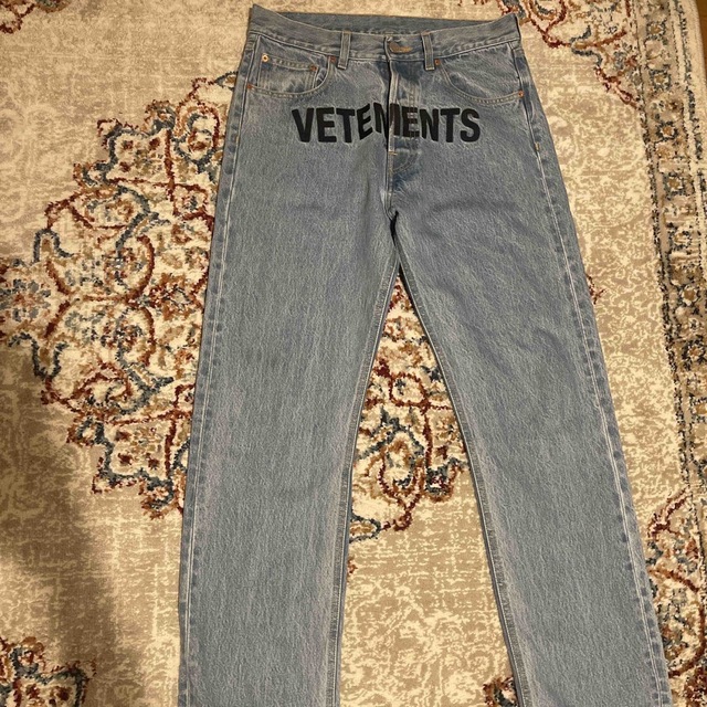 VETEMENTS デニム