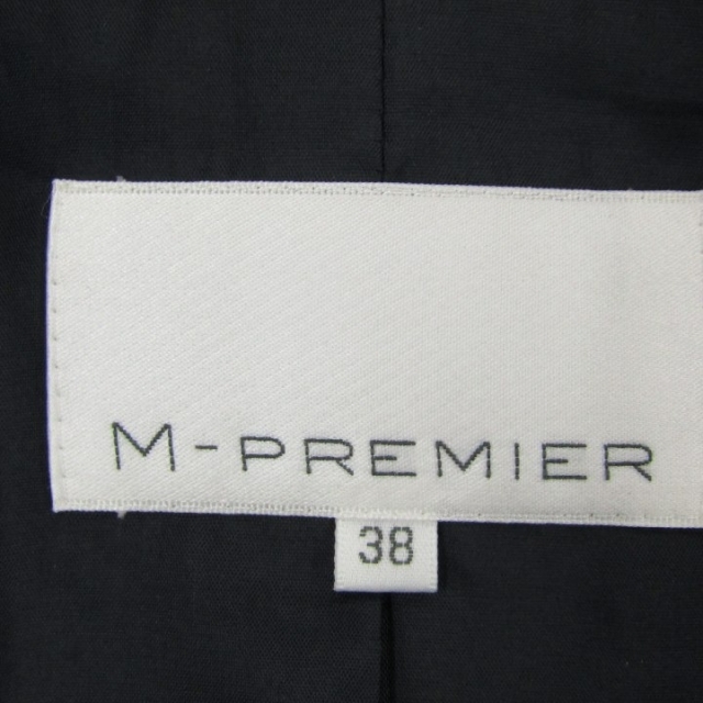M-premier(エムプルミエ)のエムプルミエ テーラードジャケット 無地 トップス 日本製 裏地あり  レディース 38サイズ ブラック M-premier レディースのジャケット/アウター(テーラードジャケット)の商品写真