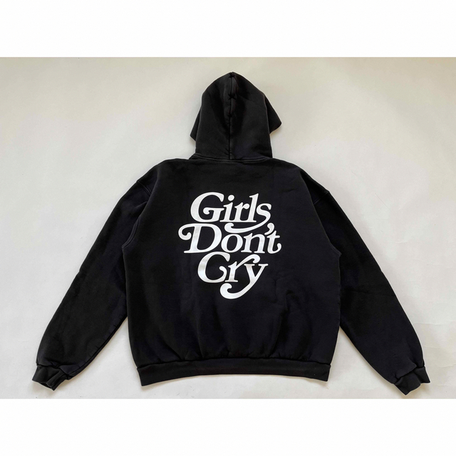 注目ショップ・ブランドのギフト Girls Don't hoodie logo cry don't L