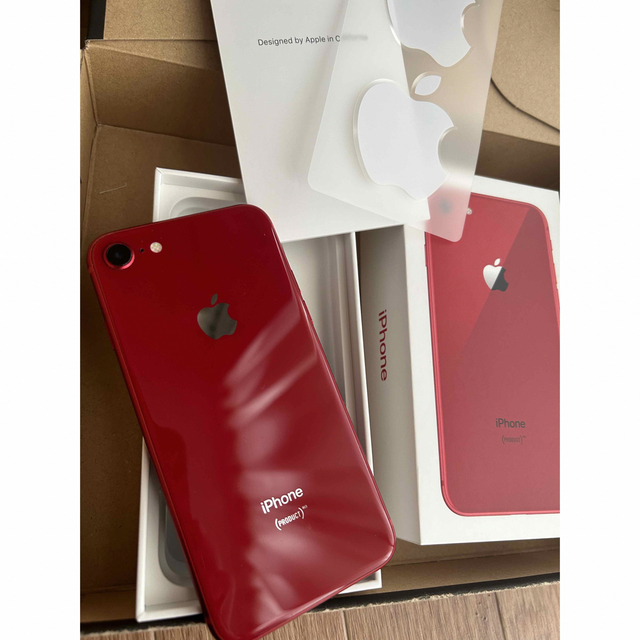 iPhone(アイフォーン)のiPhone8  64GB  (PRODUCT)RED スマホ/家電/カメラのスマートフォン/携帯電話(スマートフォン本体)の商品写真