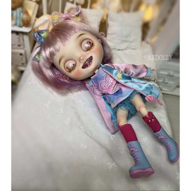 Takara Tomy(タカラトミー)の*AEDOLLY*カスタム　ネオブライス　、歯矯正& ウィンクアイ ハンドメイドのぬいぐるみ/人形(人形)の商品写真