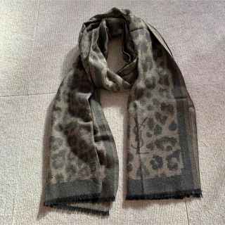 Yves Saint Laurent(マフラー/ショール)のフリマアイテム一覧 Yves Saint Laurent(マフラー/ショール)のフリマアイテム一覧