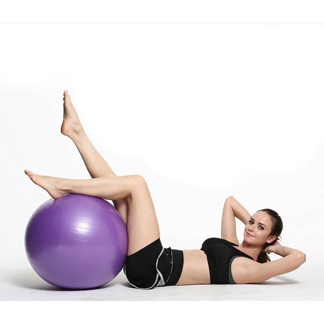 バランスボール 55cm ダイエット ヨガボール  フィットネス トレーニング コスメ/美容のダイエット(エクササイズ用品)の商品写真