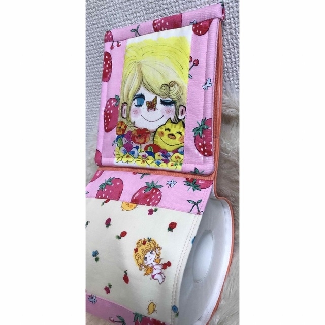 亜土ちゃん　トイレットペーパーホルダーカバーハンドメイド