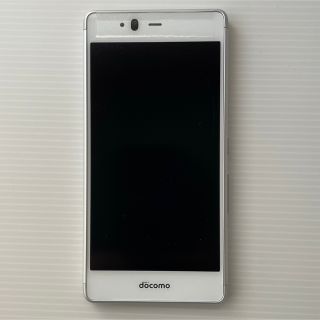 フジツウ(富士通)のarrows be F-05J docomo 16GB ホワイト(スマートフォン本体)