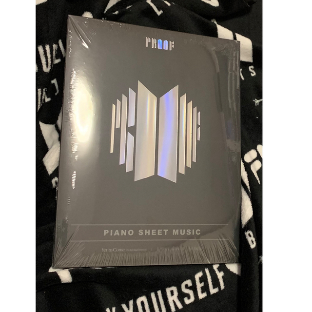 防弾少年団(BTS)(ボウダンショウネンダン)のBTS PIANO SHEET MUSIC < PROOF > エンタメ/ホビーのCD(K-POP/アジア)の商品写真