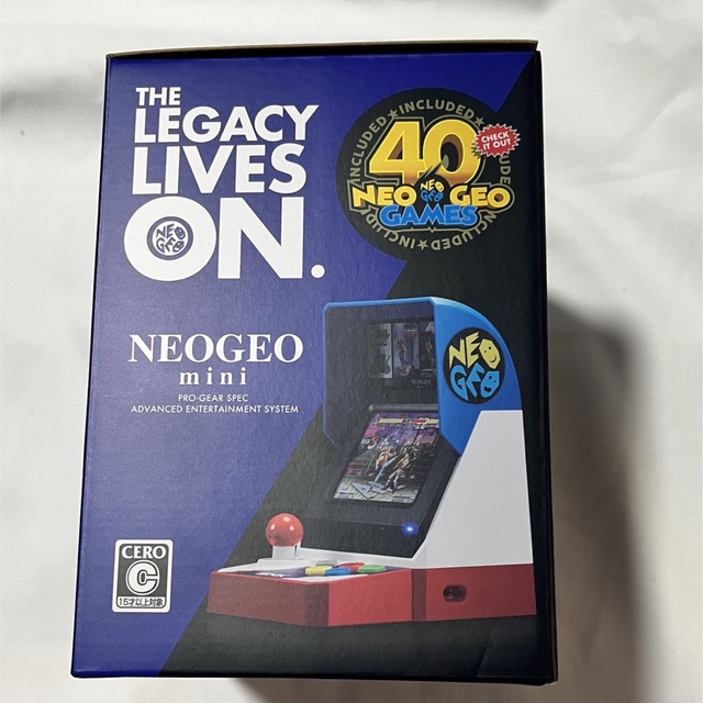 NEOGEO(ネオジオ)のSNK NEOGEO MINI 本体 エンタメ/ホビーのゲームソフト/ゲーム機本体(家庭用ゲーム機本体)の商品写真