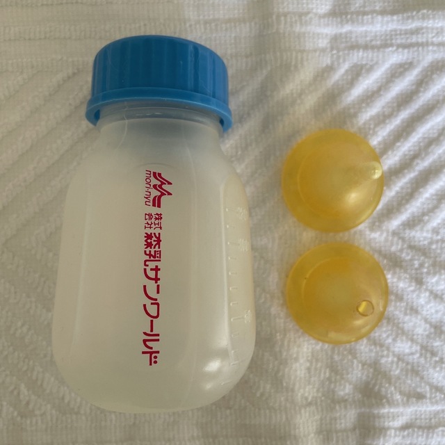 森永乳業(モリナガニュウギョウ)の子犬・子猫の哺乳瓶 その他のペット用品(小動物)の商品写真