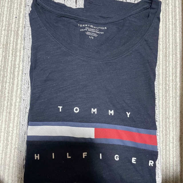 TOMMY HILFIGER(トミーヒルフィガー)のTOMMY HILFIGER Tシャツ　レディース レディースのトップス(Tシャツ(半袖/袖なし))の商品写真