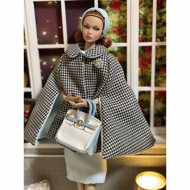 Barbie(バービー)のティファニーブルーワンピース&千鳥格子コート　ポピーパーカー　バービー人形 ハンドメイドのぬいぐるみ/人形(人形)の商品写真