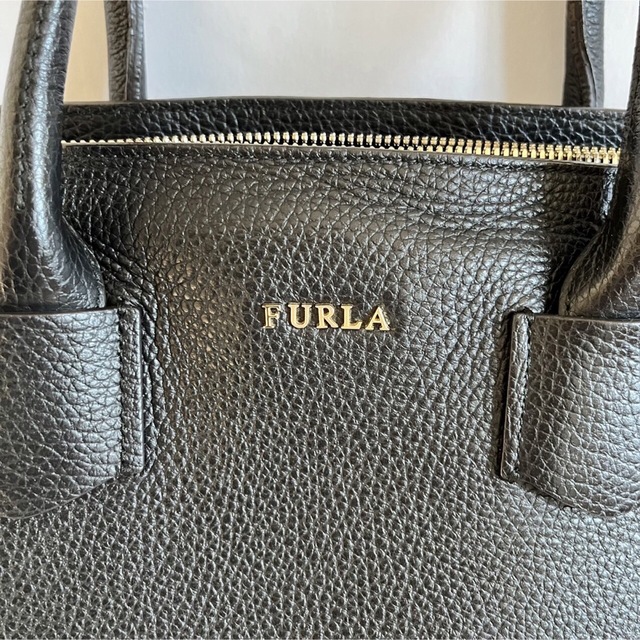 Furla(フルラ)の【大人気】FURLA フルラ　バッグ　ショルダー　ブラックA4 ビジネス　就活 レディースのバッグ(ショルダーバッグ)の商品写真