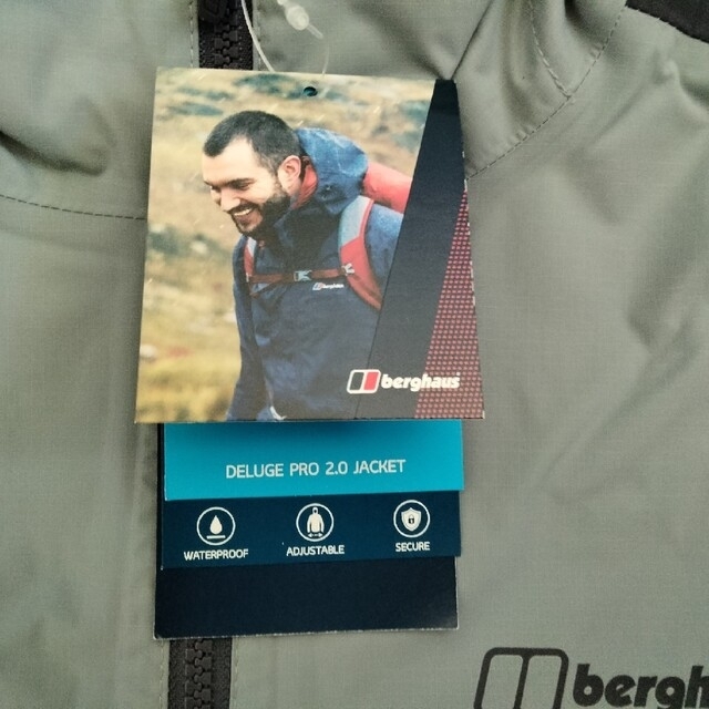 berghaus(バーグハウス)のBERGHAUS ジャケット スポーツ/アウトドアのアウトドア(登山用品)の商品写真