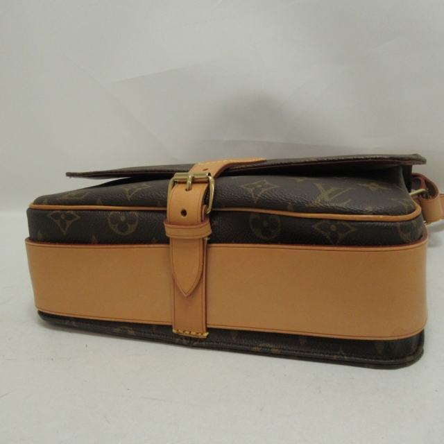 お買い得モデル LOUIS VUITTON - ルイ・ヴィトン カルトシエール 26 ...