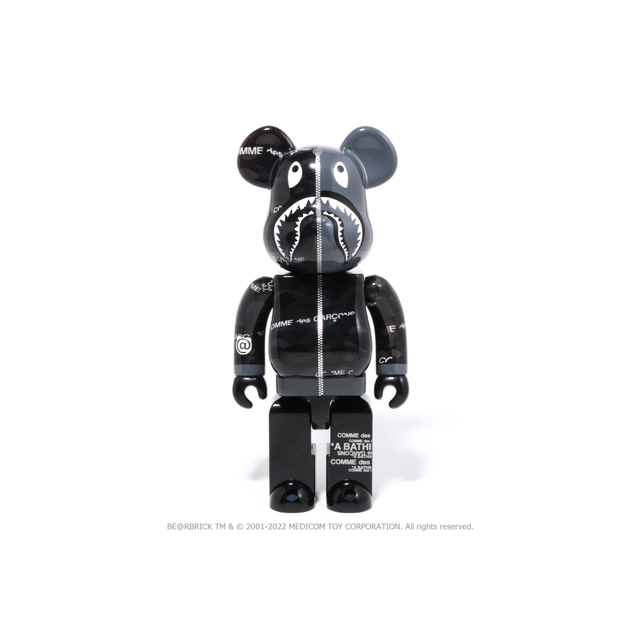 A BATHING APE(アベイシングエイプ)のBE@RBRICK BAPE CDG CAMO SHARK 100％ 400％ エンタメ/ホビーのフィギュア(その他)の商品写真