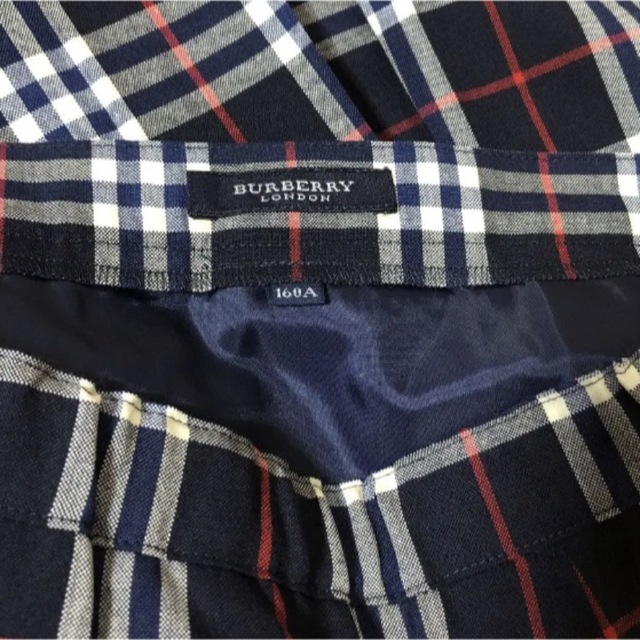 BURBERRY(バーバリー)の【美品】160 ウール100% ボックススカート　ネイビー　入学、卒業式、お受験 キッズ/ベビー/マタニティのキッズ服女の子用(90cm~)(スカート)の商品写真