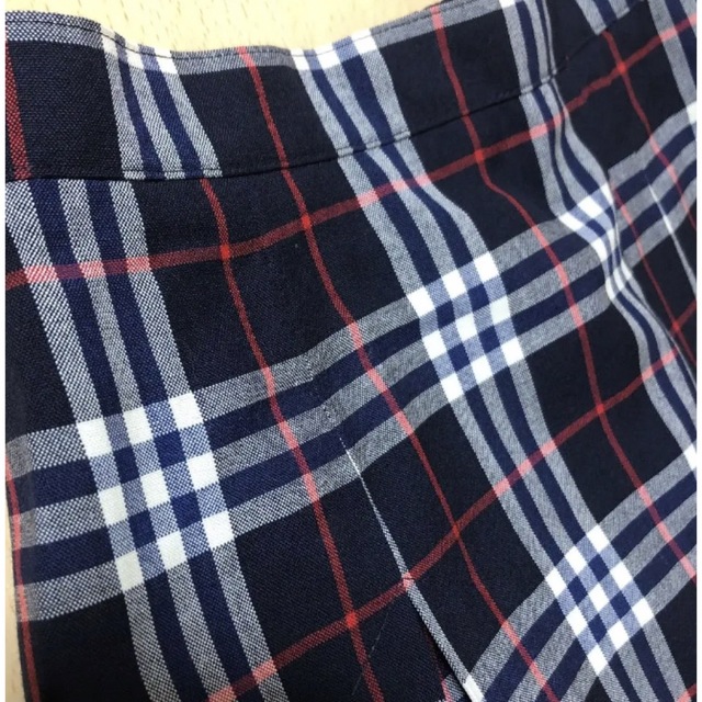 BURBERRY(バーバリー)の【美品】160 ウール100% ボックススカート　ネイビー　入学、卒業式、お受験 キッズ/ベビー/マタニティのキッズ服女の子用(90cm~)(スカート)の商品写真