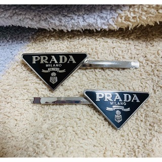 プラダ(PRADA)の新品　PRADA ヘアピン　ブラック(ヘアピン)