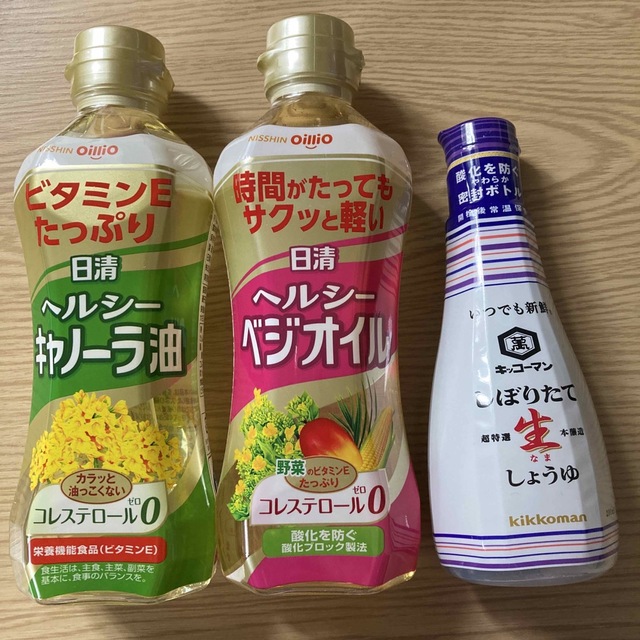 特別企画★未開封★食用油&醤油セット 食品/飲料/酒の食品(調味料)の商品写真