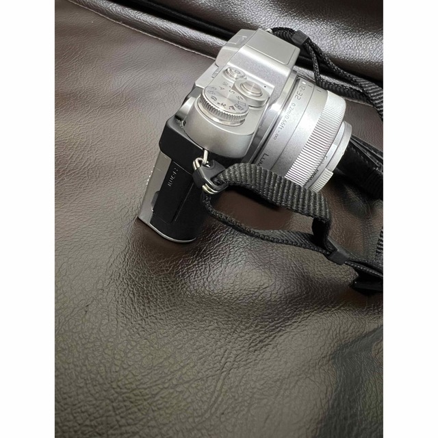 Panasonic(パナソニック)のPanasonic LUMIX GF7 ミラーレス一眼 スマホ/家電/カメラのカメラ(ミラーレス一眼)の商品写真