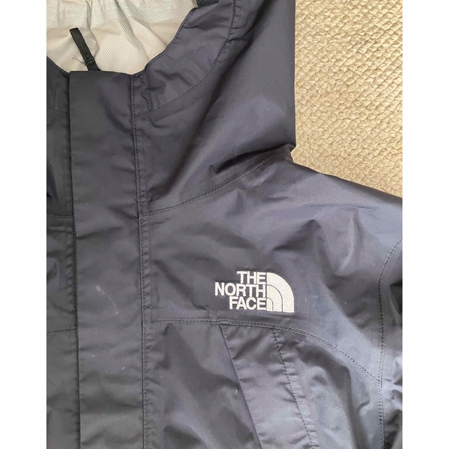 THE NORTH FACE(ザノースフェイス)のTHE NORTHFACE kids 140 キッズ/ベビー/マタニティのキッズ服男の子用(90cm~)(ジャケット/上着)の商品写真