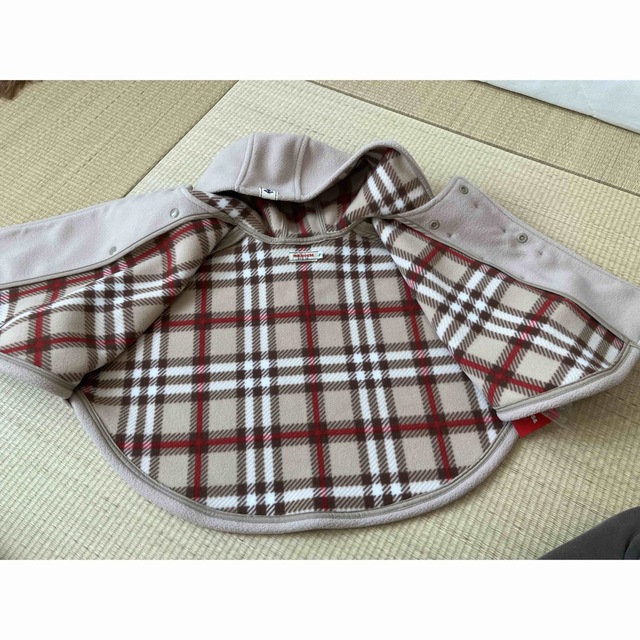 mikihouse(ミキハウス)の未使用タグ付き新品ミッキーハウスポンチョ キッズ/ベビー/マタニティのベビー服(~85cm)(ジャケット/コート)の商品写真