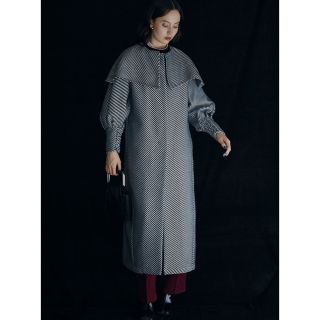 アメリヴィンテージ(Ameri VINTAGE)の2WAY CAPE PUFF SLEEVE COAT ブラックM(ロングコート)