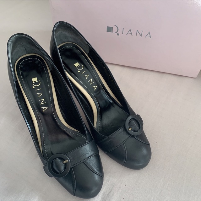 DIANA(ダイアナ)のDIANA美品パンプス23.5 レディースの靴/シューズ(ハイヒール/パンプス)の商品写真