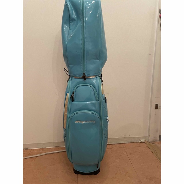 デザインチューニング　キャディーバッグ　2019モデル スポーツ/アウトドアのゴルフ(バッグ)の商品写真