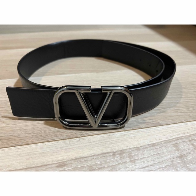 VALENTINO - 2021春夏 ヴァレンティノ VALENTINO 黒 ロゴベルト 美品