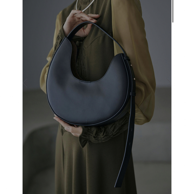 【完売】ameri / UND 2WAY ROUND BAG ブラック