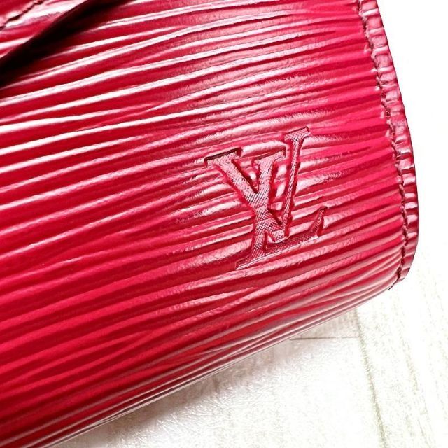 人気ブランドを - VUITTON LOUIS ルイヴィトン M60580 フューシャ エピ
