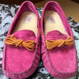 アグ(UGG)のUGG スリッポン　ピンク　24.5cm(スリッポン/モカシン)