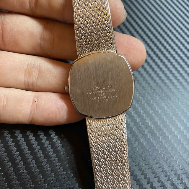 ニバダNIVADA 時計　不動 レディースのファッション小物(腕時計)の商品写真