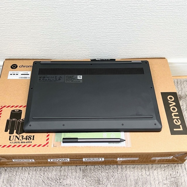 Lenovo(レノボ)の中古美品　Lenovo IdeaPad Flex550i Chromebook スマホ/家電/カメラのPC/タブレット(ノートPC)の商品写真