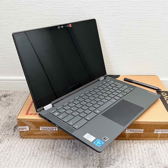 Lenovo(レノボ)の中古美品　Lenovo IdeaPad Flex550i Chromebook スマホ/家電/カメラのPC/タブレット(ノートPC)の商品写真