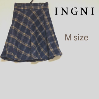 イング(INGNI)のイング　INGNI チェックミニスカート　フレア　ウール素材　ネイビー　編み込み(ミニスカート)