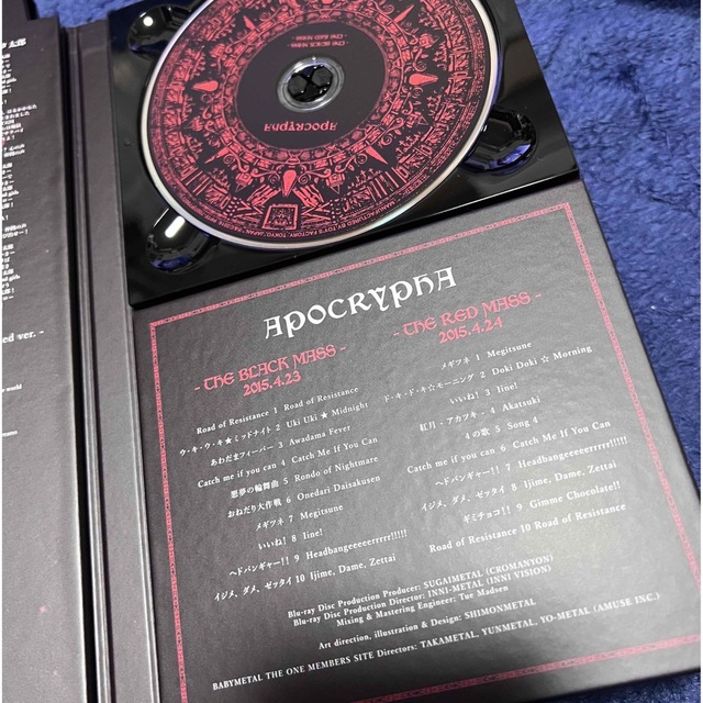 BABYMETAL(ベビーメタル)のMETAL RESISTANCETHE ONE LIMITED EDITION  エンタメ/ホビーのDVD/ブルーレイ(ミュージック)の商品写真