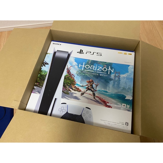 SONY(ソニー)の【クーポン今日まで】新品 プレイステーション5 プレステ5 本体　ホライゾン エンタメ/ホビーのゲームソフト/ゲーム機本体(家庭用ゲーム機本体)の商品写真