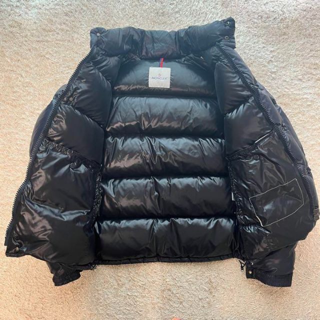 未使用に近い】MONCLER エバー ダウンジャケット ネイビー サイズ4
