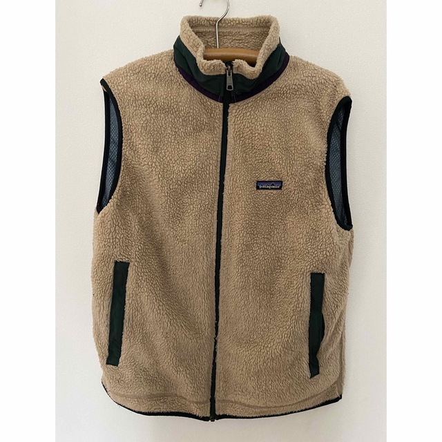 人気急上昇 patagoniaパタゴニアレトロフリースベストアウター美品