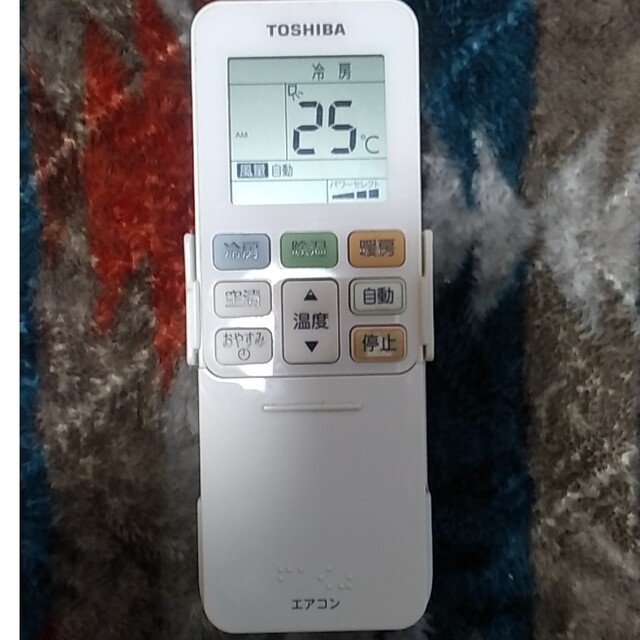 東芝(トウシバ)のTOSHIBA☆エアコン☆リモコン スマホ/家電/カメラの冷暖房/空調(エアコン)の商品写真