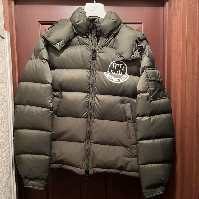 MONCLER(モンクレール)のモンクレールダウン レディースのジャケット/アウター(ダウンジャケット)の商品写真