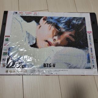 ボウダンショウネンダン(防弾少年団(BTS))の【BTS】ダイヤモンドアート テテ 完成品 キュービックペインティング(アート/写真)