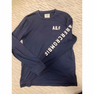 アバクロンビーアンドフィッチ(Abercrombie&Fitch)のアバクロ　ロンT ネイビー　(Tシャツ/カットソー(七分/長袖))