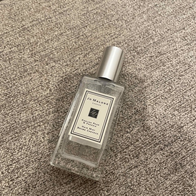 Jo Malone(ジョーマローン)のjo malone hairmist englishpear&freesia コスメ/美容のヘアケア/スタイリング(ヘアウォーター/ヘアミスト)の商品写真