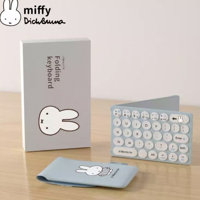 miffy(ミッフィー)のミッフィー　miffy MIPOW ワイヤレス　コンパクト　キーボード　折り畳み スマホ/家電/カメラのPC/タブレット(PC周辺機器)の商品写真