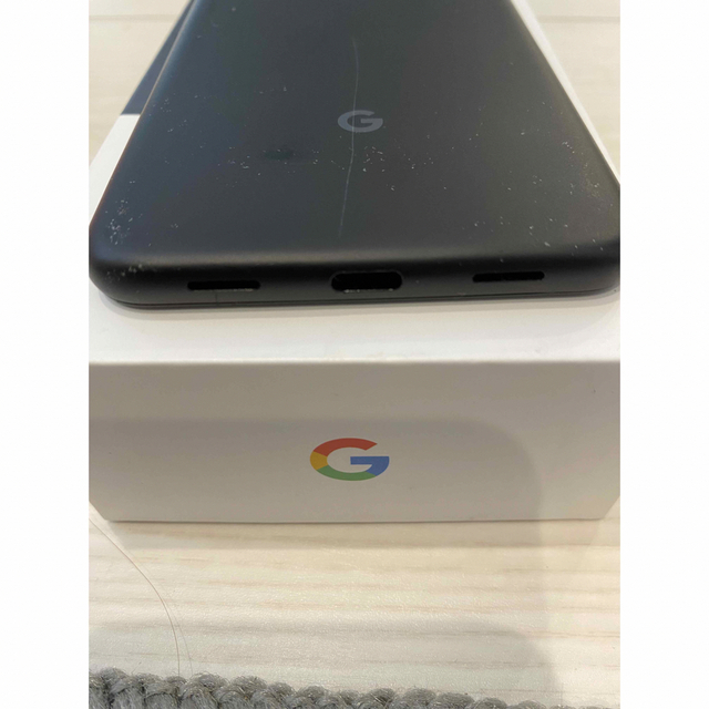 Google Pixel(グーグルピクセル)のGoogle Pixel 4a SIMロック解除 BLACK 本体　ソフトバンク スマホ/家電/カメラのスマートフォン/携帯電話(スマートフォン本体)の商品写真