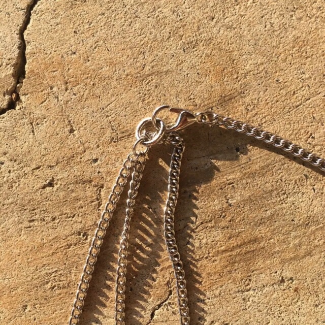 ハンドメイド チョーカー ネックレス シルバー チェーン 3連 ロング ハンドメイドのアクセサリー(ネックレス)の商品写真