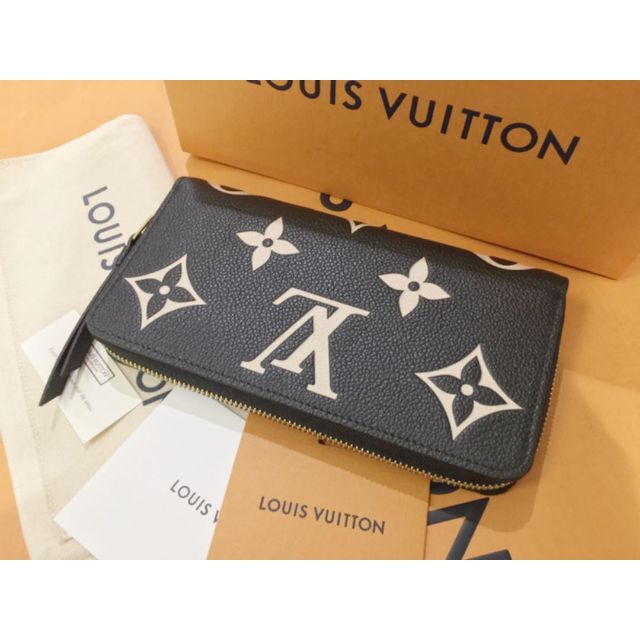 新品展示品✨LOUIS VUITTON  アンプラント ジッピー・ウォレット