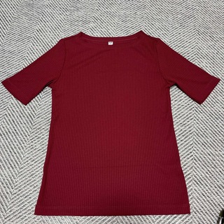 ユニクロ(UNIQLO)のUNIQLO ユニクロ　半袖カットソー　インナー　深紅　赤　レッド(Tシャツ/カットソー(半袖/袖なし))